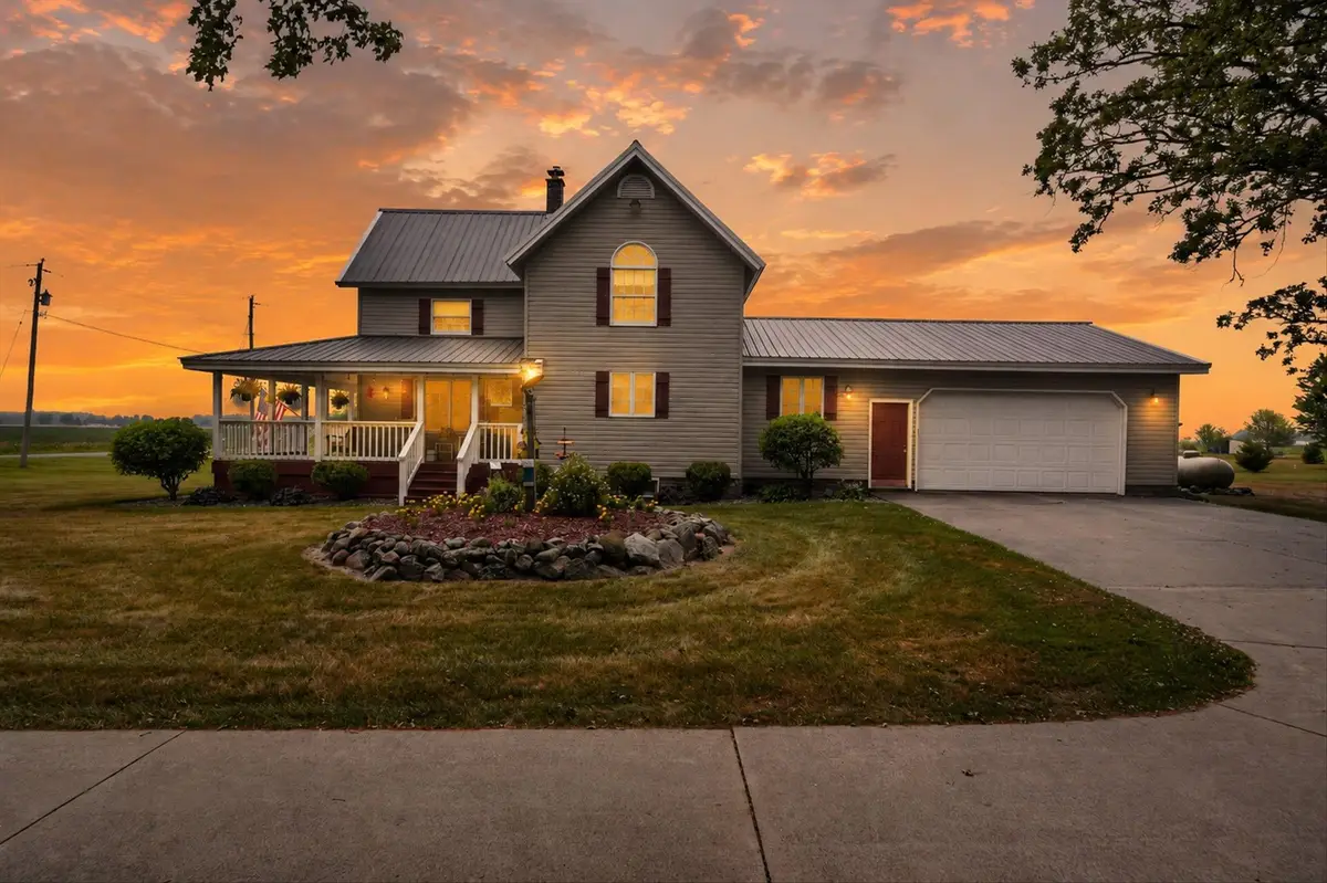 18500 Stuart RD, Chesaning, MI 48616 - #1