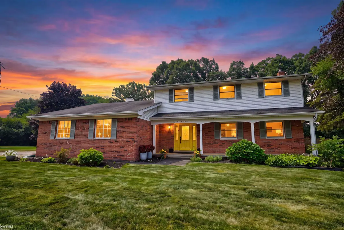 4333 Post DR, Flint, MI 48532 - #1