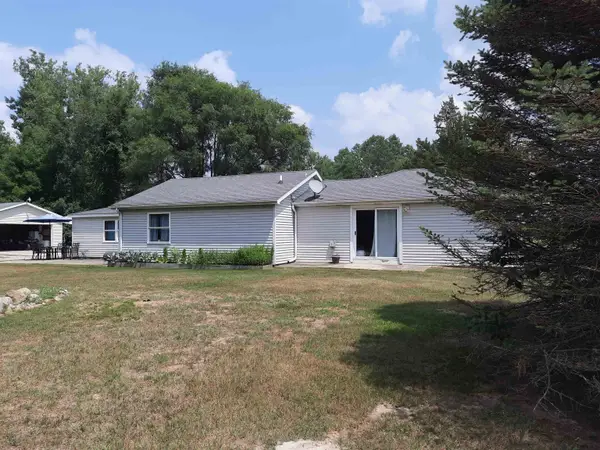 4112 W Sanilac RD, Vassar, MI 48768