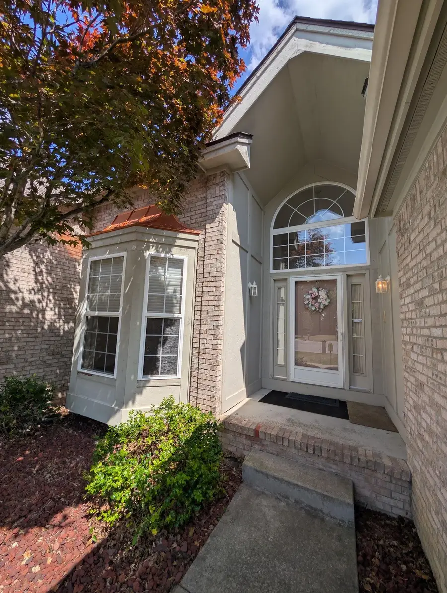 5273 Sequoia CT, Burton, MI 48439 - #3
