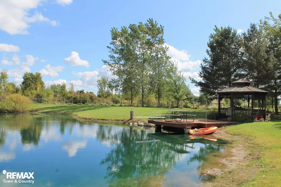1070 N Morrish RD, Flint, MI 48532 - #3