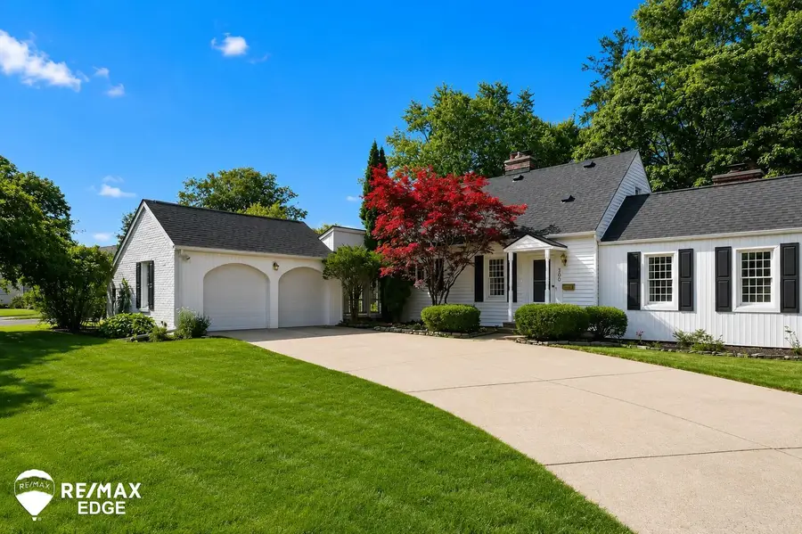 300 E South ST, Davison, MI 48423 - #2