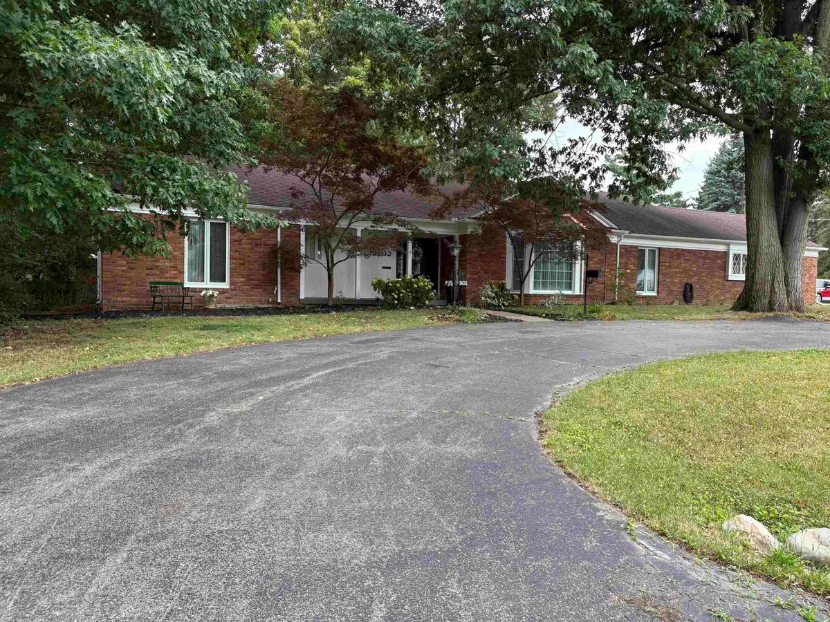 1402 Woodslea ST, Flint, MI 48507 - #1
