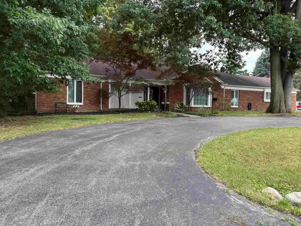 1402 Woodslea ST, Flint, MI 48507