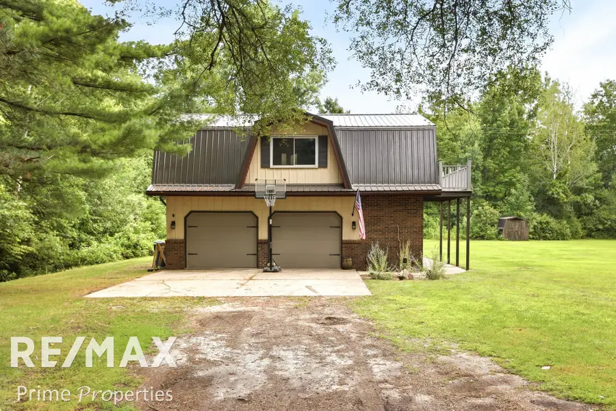 5791 Sheridan RD, Vassar, MI 48768 - #3