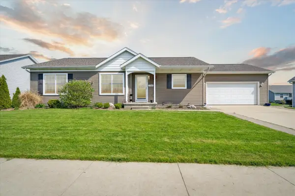 7769 Drakeshire BLVD, Almont, MI 48003