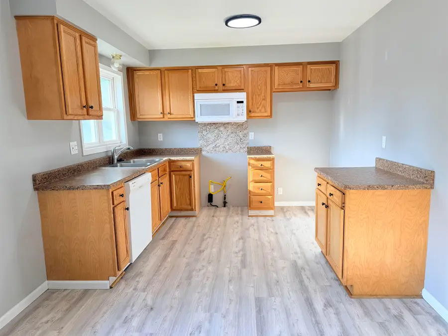 5307 Durwood DR, Swartz Creek, MI 48473 - #3