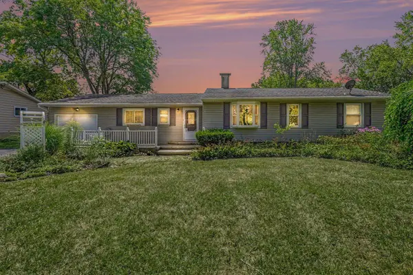 5486 Lippincott BLVD, Burton, MI 48519