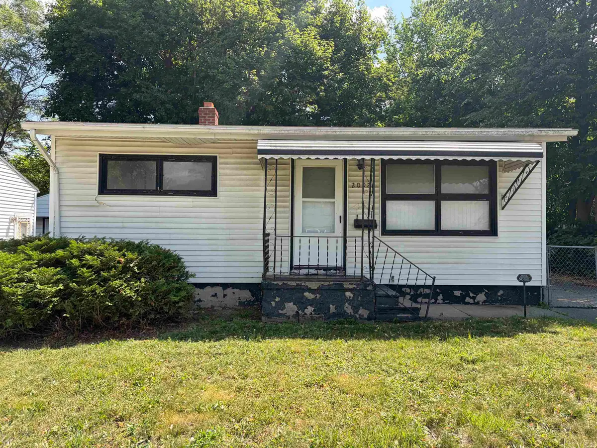 2007 Gilmartin ST, Flint, MI 48503 - #1
