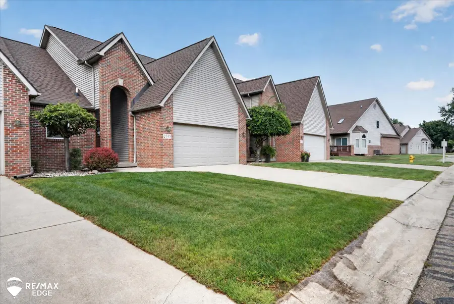 2035 Golfcrest DR, Davison, MI 48423 - #2