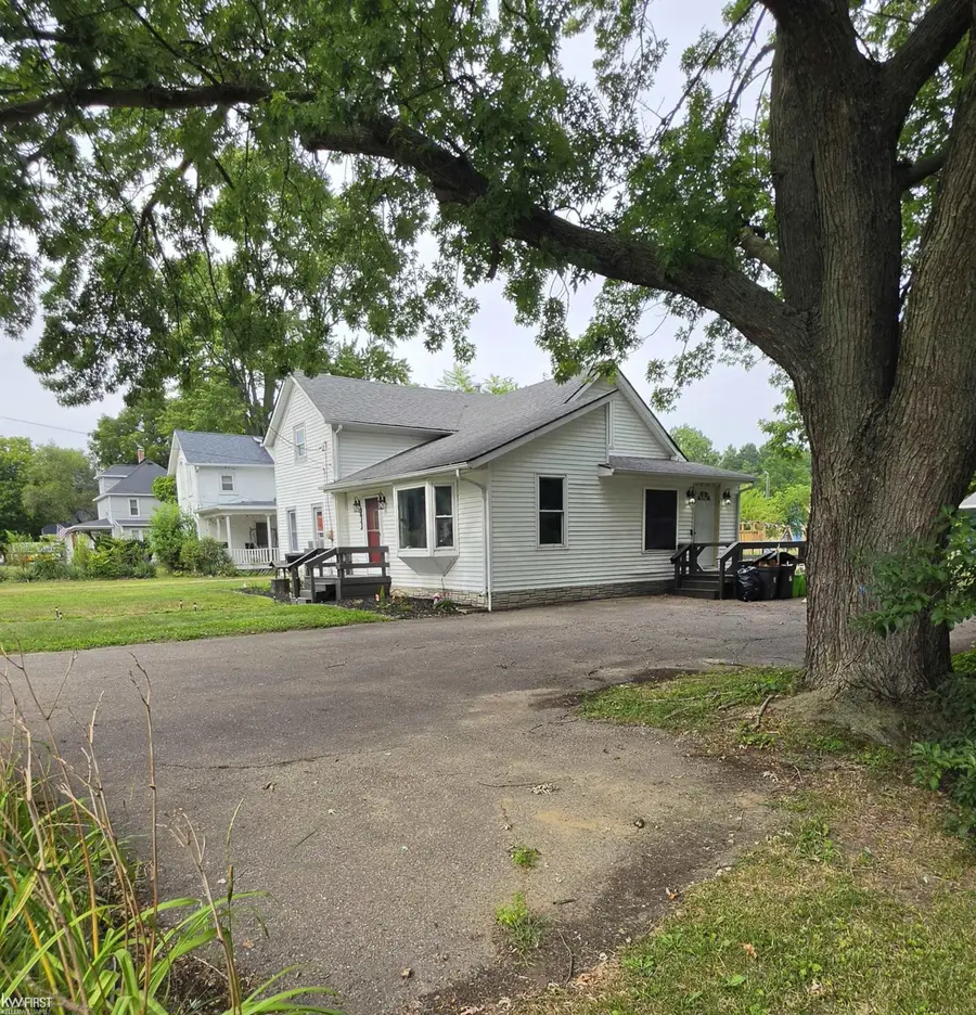 708 N Mill ST, Clio, MI 48420 - #2