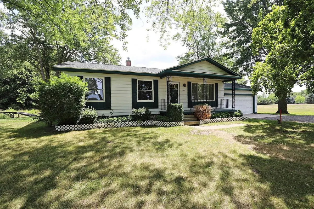 1415 S Nichols RD, Clayton, MI 48473 - #1