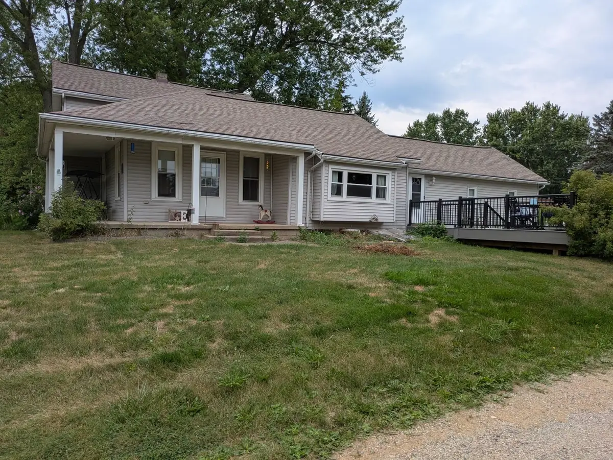 2069 Packard HWY, Charlotte, MI 48813 - #1