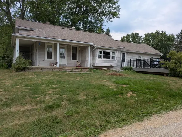 2069 Packard HWY, Charlotte, MI 48813