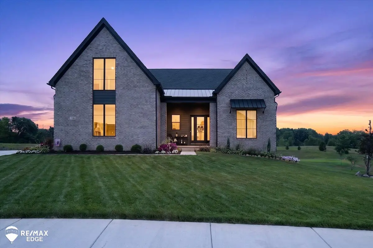 758 Sutton CT, Saline, MI 48176 - #1