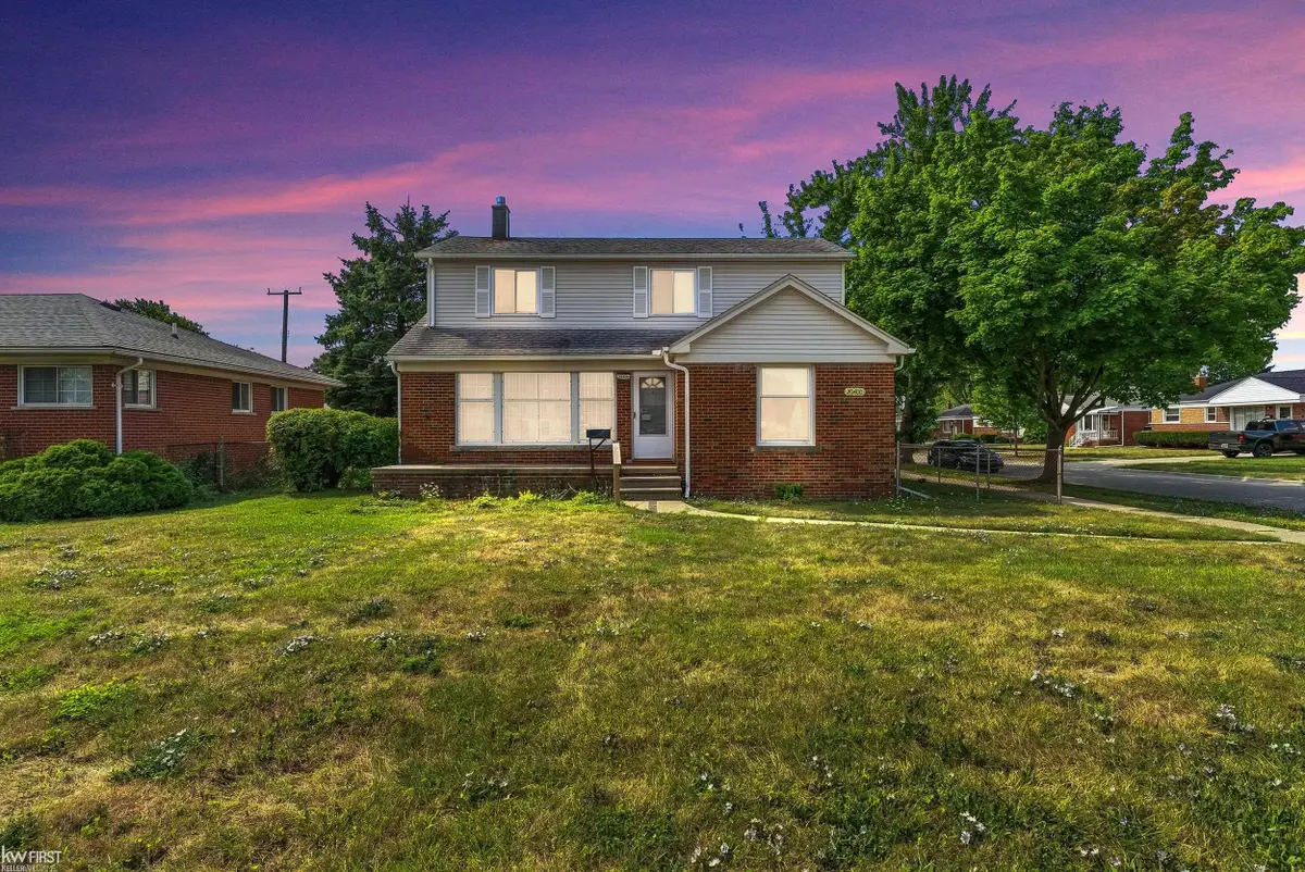 20400 E 12 Mile RD, Saint Clair Shores, MI 48081 - #1