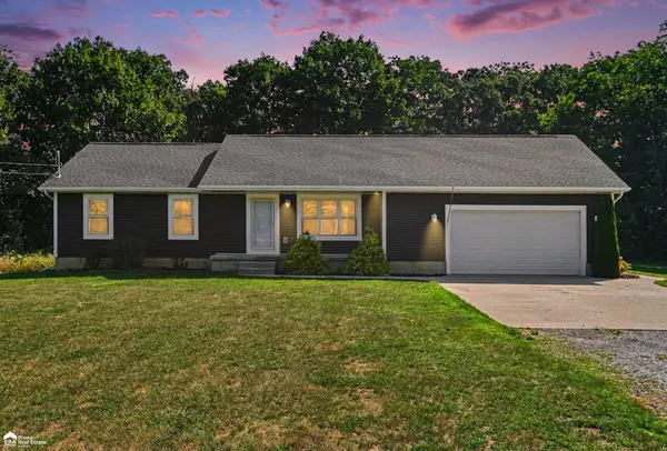 13504 Seymour RD, Montrose, MI 48457