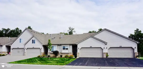 28003 Gregory ST, GrandBlanc, MI 48439