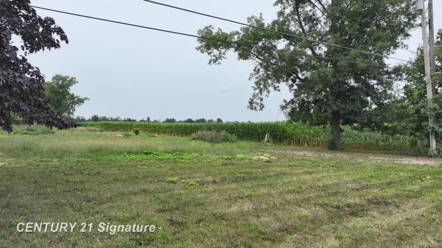 8345 N Jennings RD, Mount Morris, MI 48458 - #3