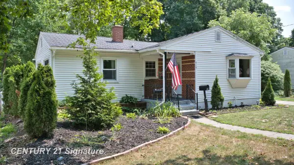 418 Labian DR, Flushing, MI 48433