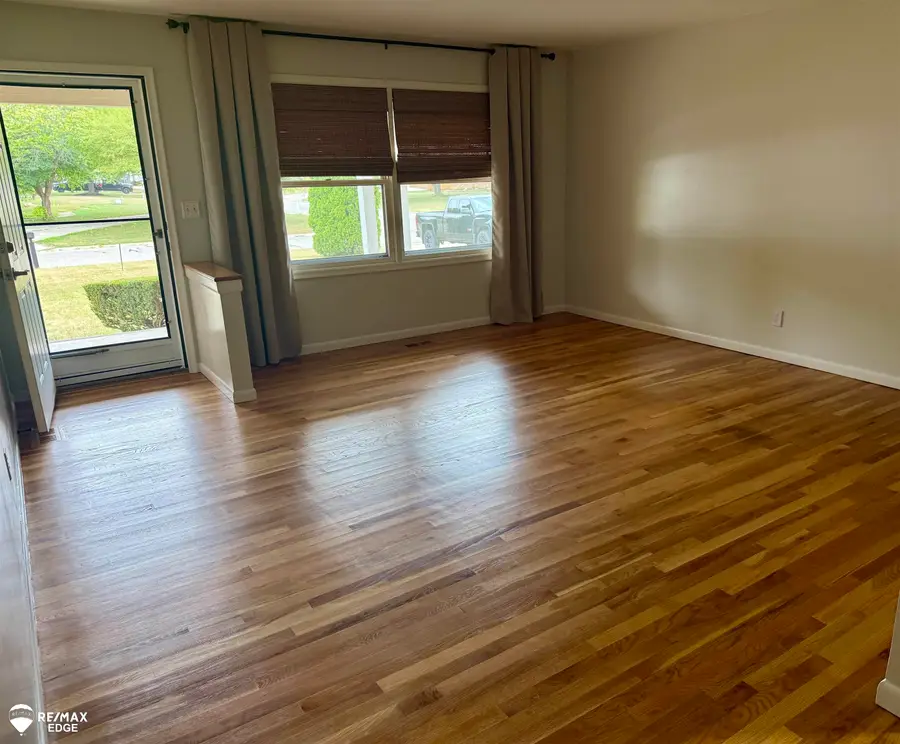 5032 Old Franklin RD, Grand Blanc, MI 48439 - #2