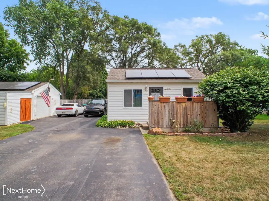 12214 Benson RD, Mount Morris, MI 48458 - #2