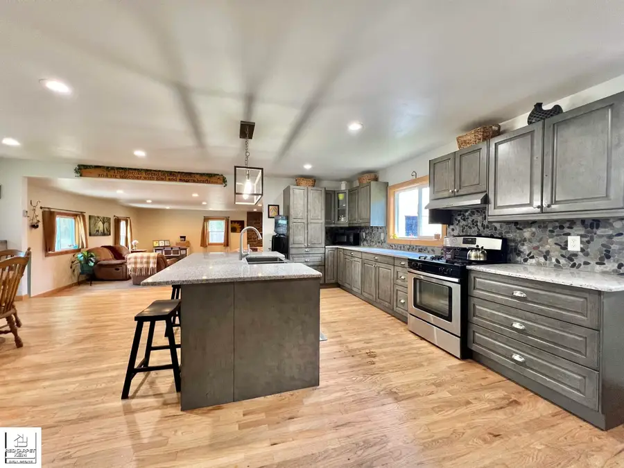 1528 Slater RD, Lapeer, MI 48446 - #2