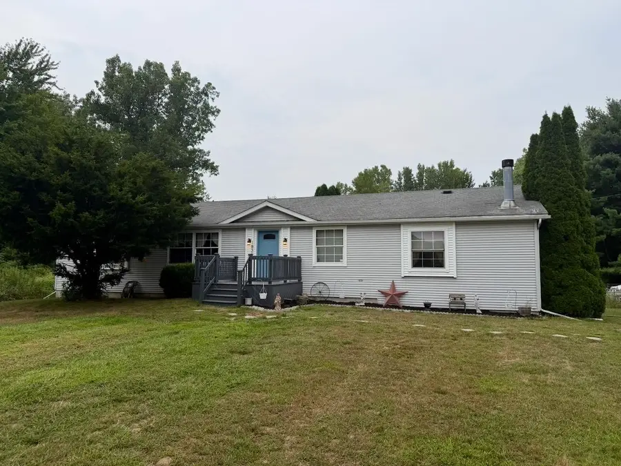 1930 W Burt RD, Montrose, MI 48457 - #2