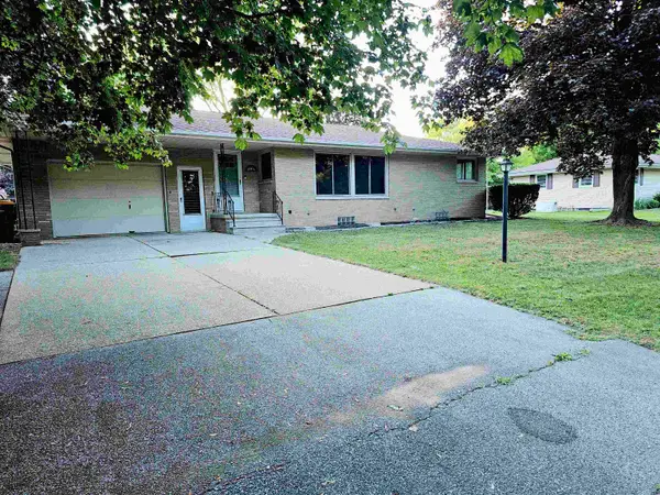 5434 Christena RD, BayCity, MI 48706
