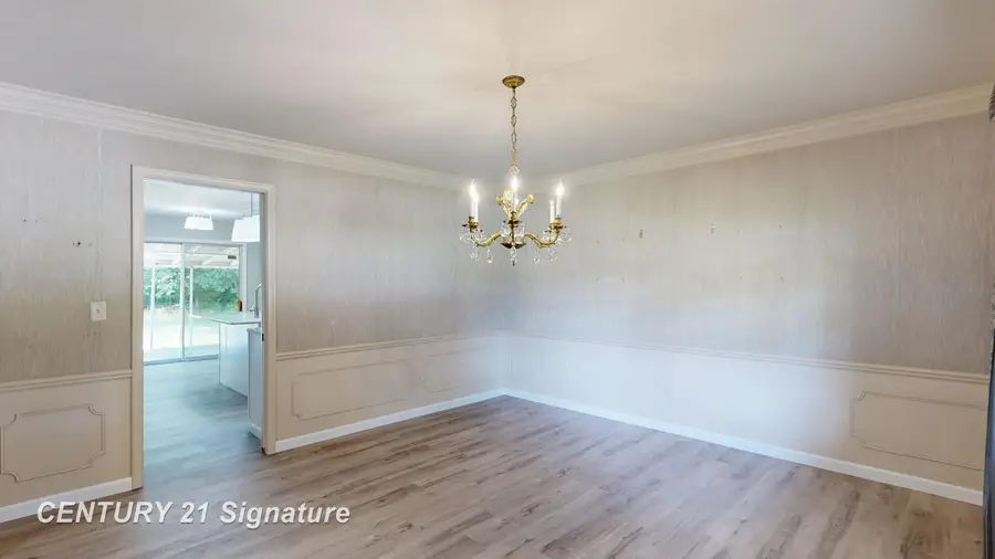 1388 Chissom TRL, Flint, MI 48532 - #2