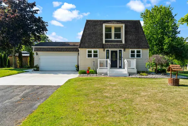 9224 Timberline CT, GrandBlanc, MI 48439