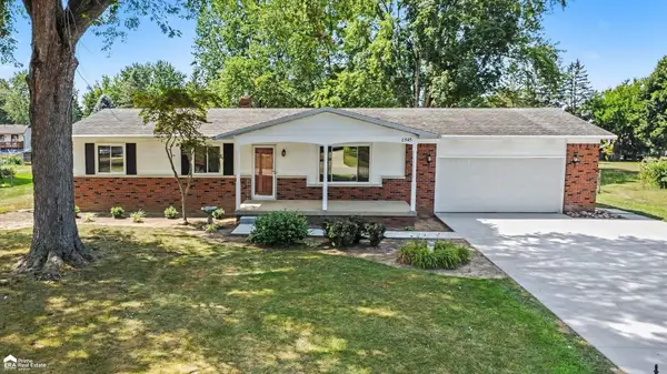 8545 Gallant Fox TRL, Flushing, MI 48433