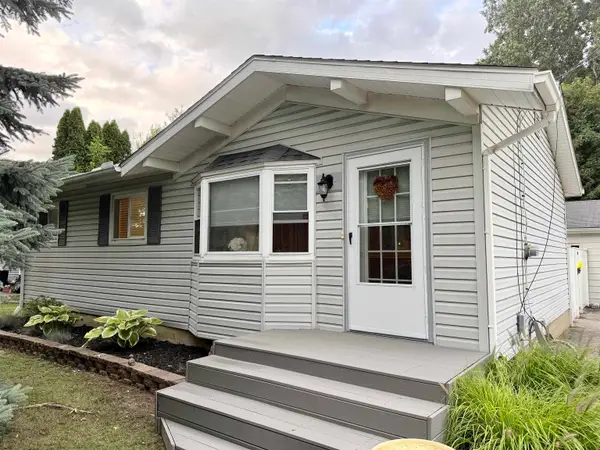 2383 Miami Beach DR, Flint, MI 48507