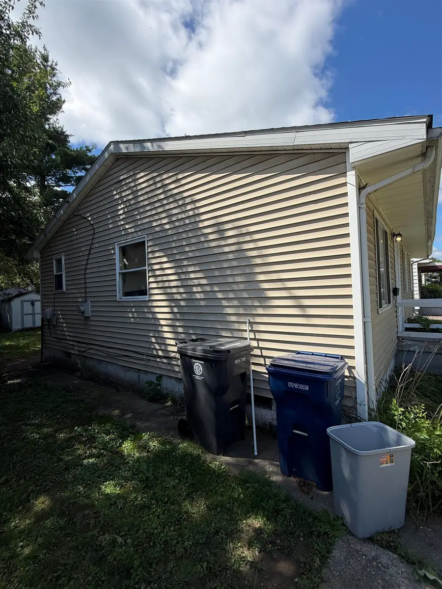 2918 Wyoming AVE, Flint, MI 48506 - #3