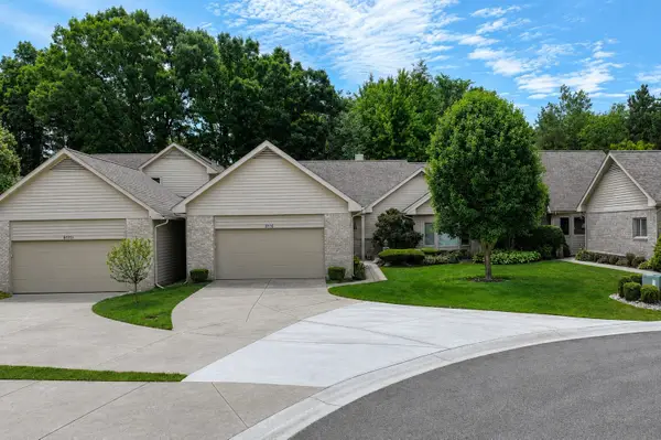 8116 Hawkcrest DR, GrandBlanc, MI 48439