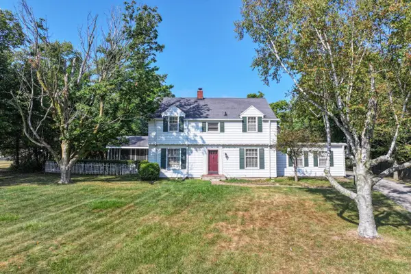 9044 S Saginaw ST, GrandBlanc, MI 48439