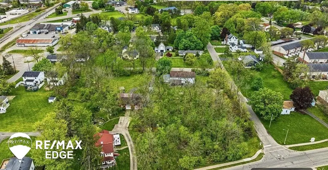 329 Reid RD, Grand Blanc, MI 48439 - #1