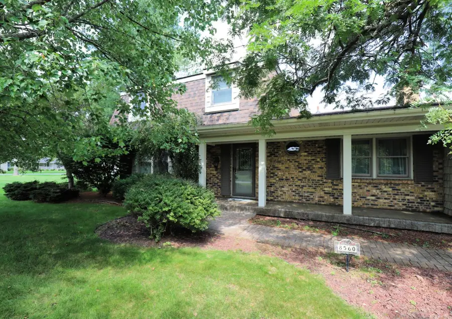 8560 Appleblossom LN, Flushing, MI 48433 - #3