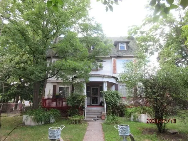 1331 S Jefferson AVE, Saginaw, MI 48601 - #1