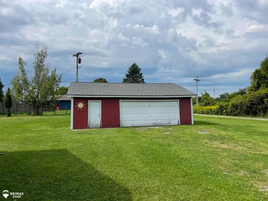 4083 Peters, Columbiaville, MI 48421 - #3