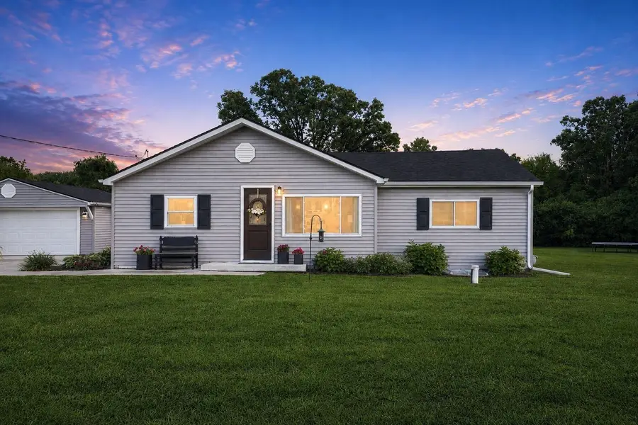 5146 E Bristol RD, Burton, MI 48519 - #2