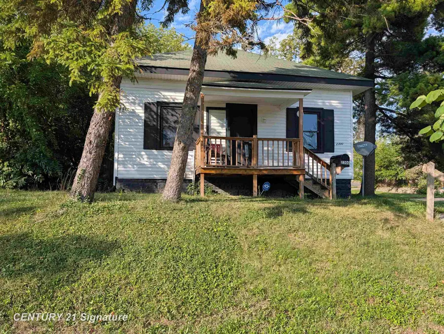 2300 Bagley ST, Flint, MI 48504 - #2
