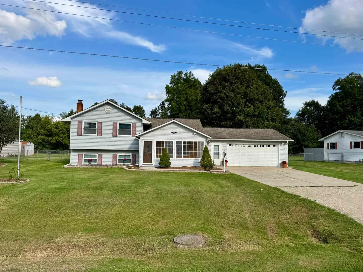 11374 Berkshire DR, Clio, MI 48420 - #1