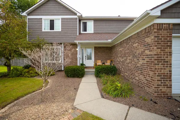5045 Rockwood DR, GrandBlanc, MI 48439