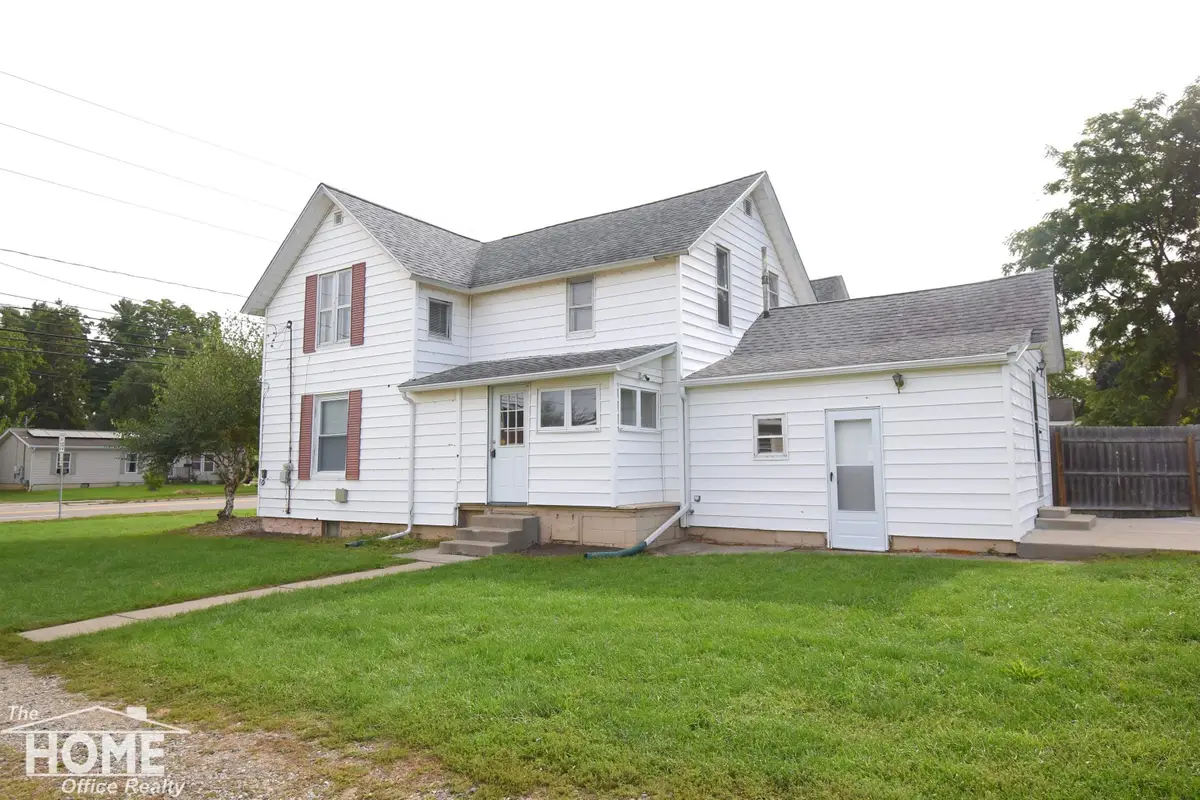 706 Corunna AVE, Owosso, MI 48867 - #1