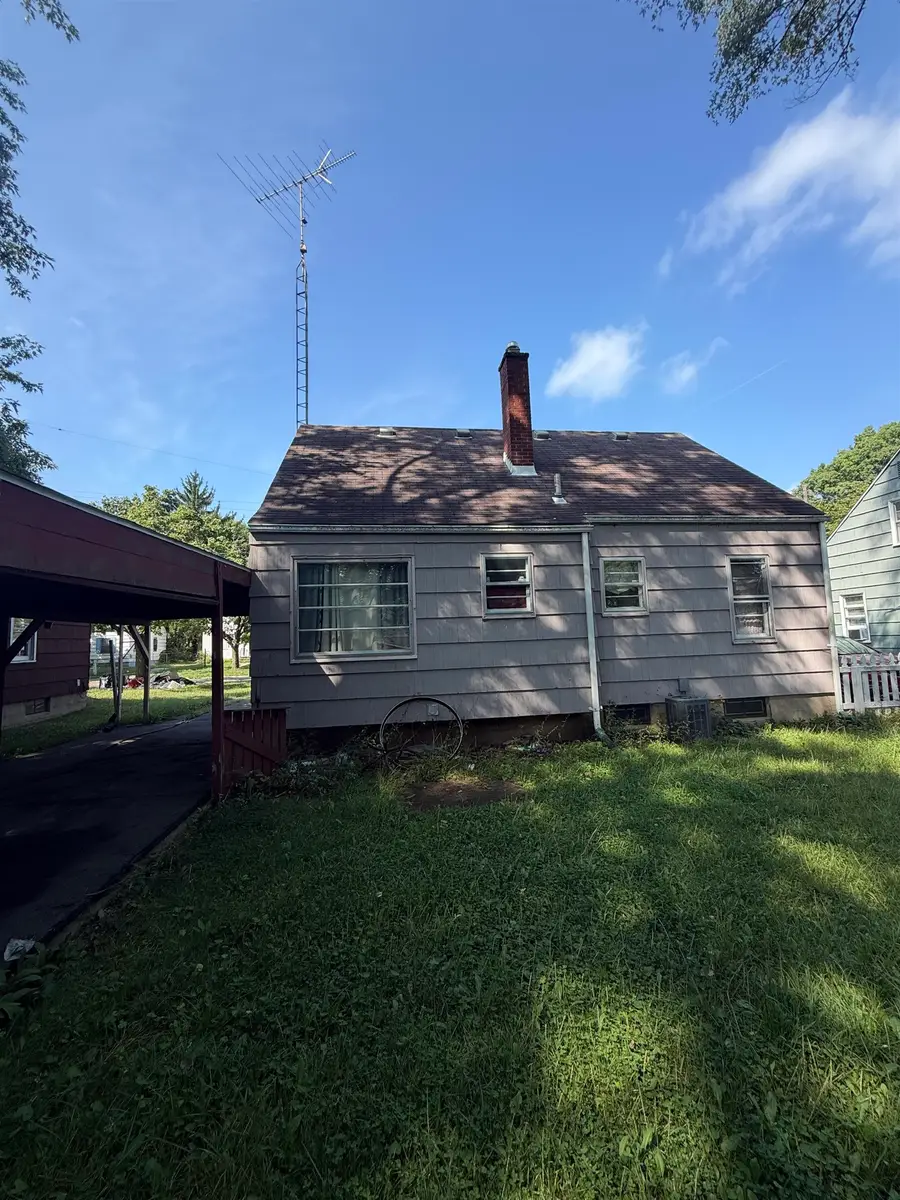 4102 Lawndale AVE, Flint, MI 48504 - #2