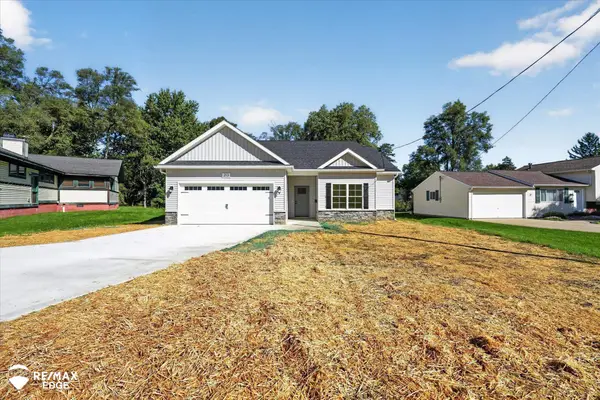 213 Mcfarland ST, GrandBlanc, MI 48439
