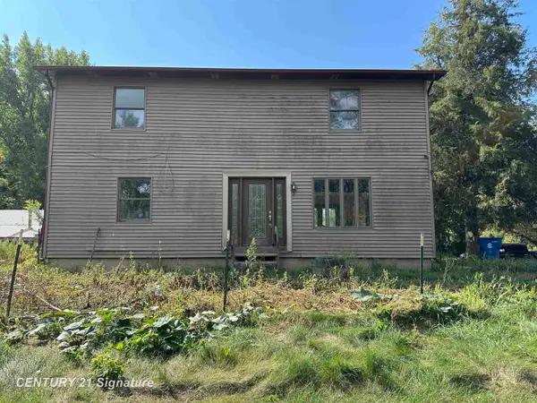 7163 Wilson RD, Montrose, MI 48457