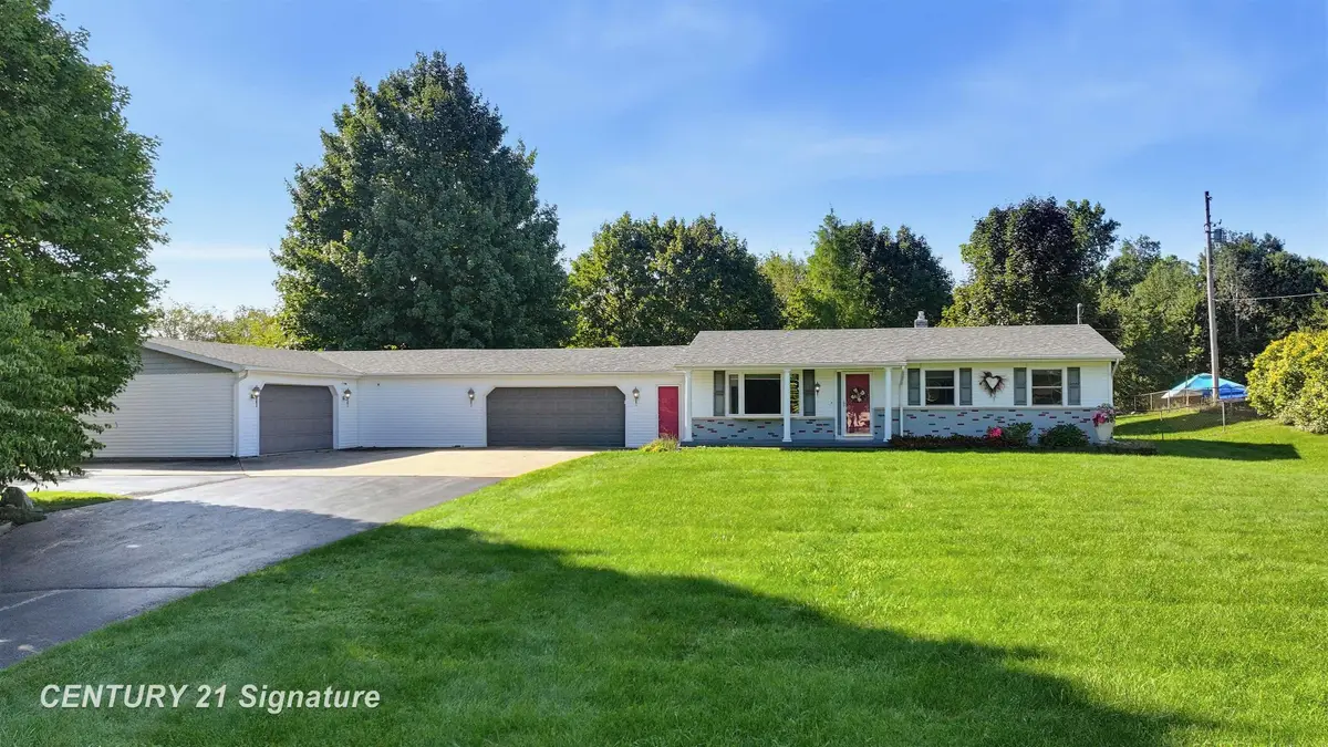 3402 E Lake RD, Clio, MI 48420 - #1