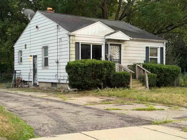 305 W Eldridge AVE, Flint, MI 48505